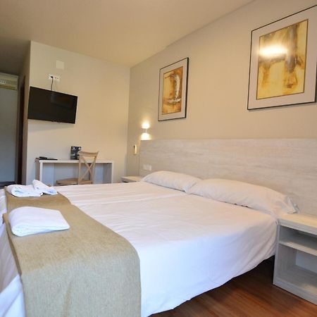 Hotel&Bar Ducay Olite Exterior foto